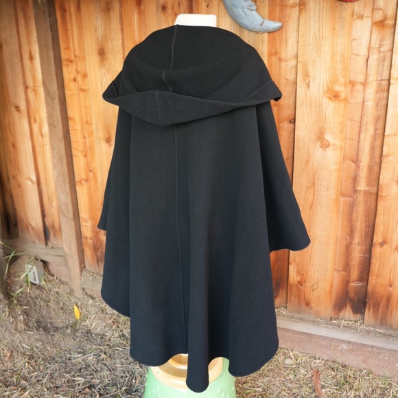 Vintage Black Hooded Wool Cape Button Down Made In France OS - Picture 14 of 17